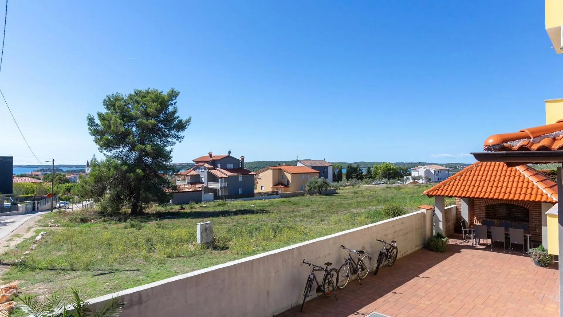 Tina - A3 First Floor - Mpolo Apartment Medulin 0*,  Croatia